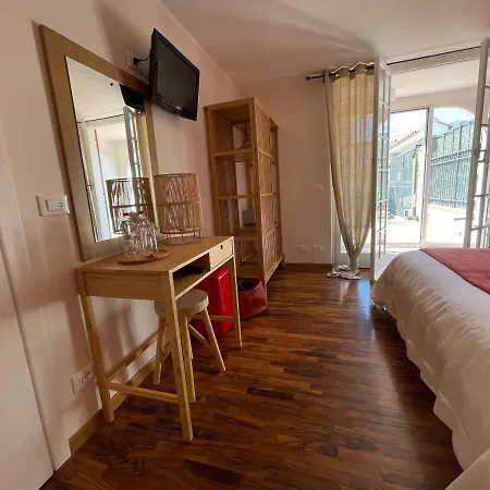 Sotto Le Stelle ...il Mare 4* ピエトラ・リーグレ