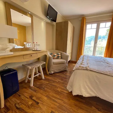 ゲストハウス Sotto Le Stelle ...il Mare 4*